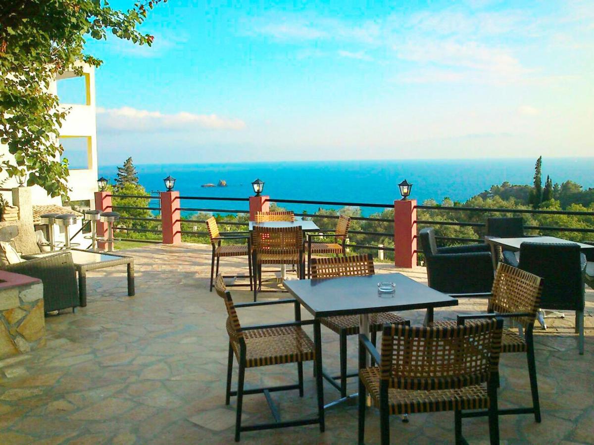 Luxury Loft Apartment With Pool - Pelekas Beach, Corfu Εξωτερικό φωτογραφία