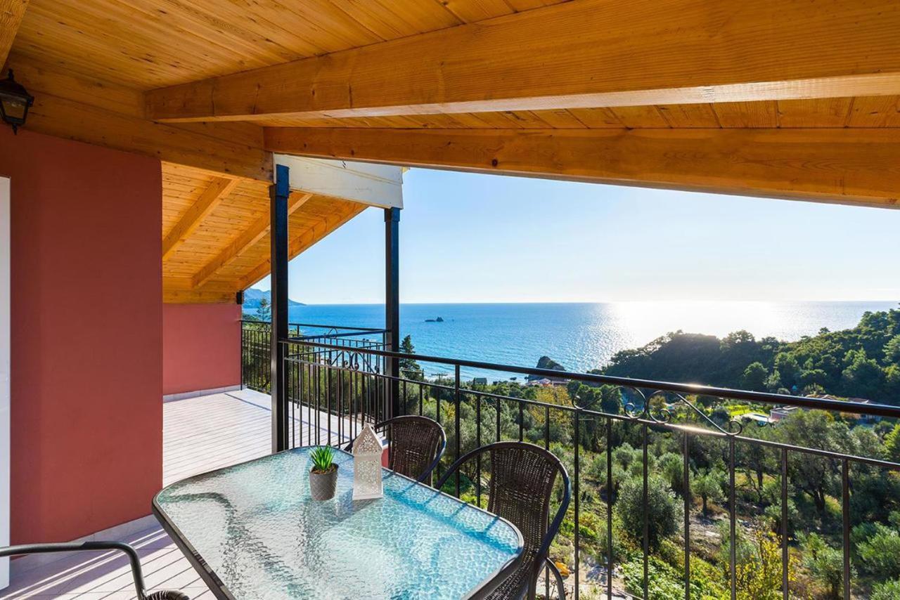 Luxury Loft Apartment With Pool - Pelekas Beach, Corfu Εξωτερικό φωτογραφία