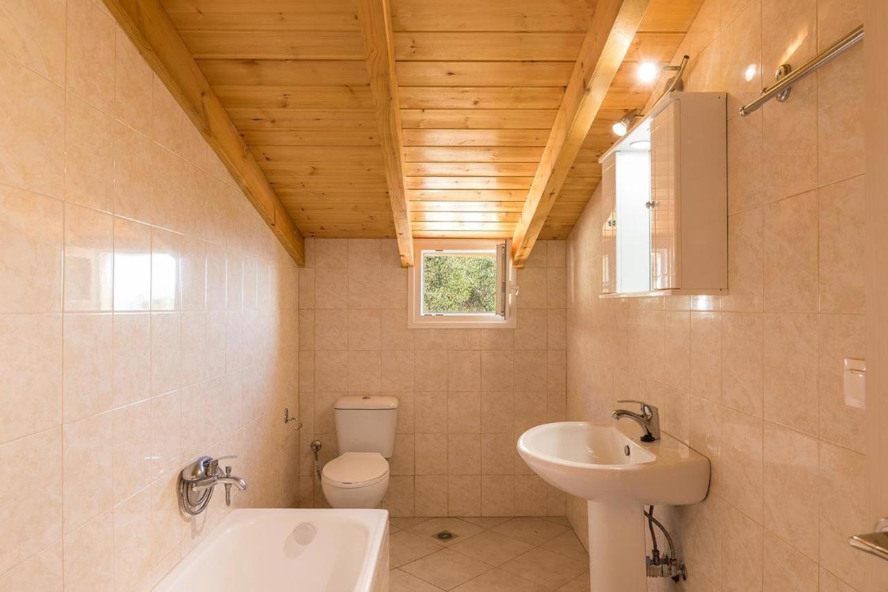 Luxury Loft Apartment With Pool - Pelekas Beach, Corfu Εξωτερικό φωτογραφία